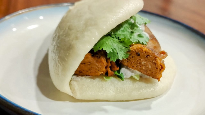 ChoriBAO - o bao recheado com linguiça de marisco da Kitsune. 