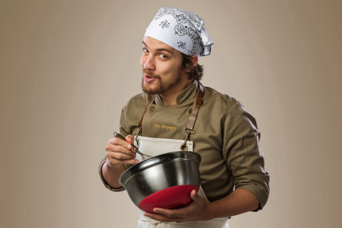 Vencedor do MasterChef prepara almoço especial para o aniversário do The Oak