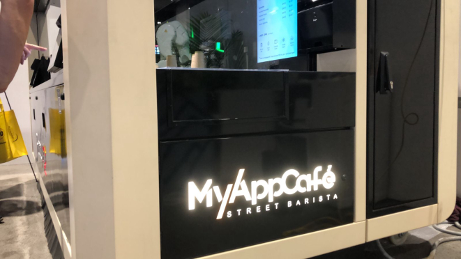 Robô Barista da MyAppCafé custa US$ 250 mil e ocupa em média 6 m² . 