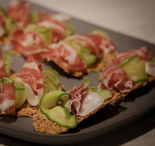 Lasai serve um espetáculo gastronômico exclusivo  em uma sala/cozinha intimista. 