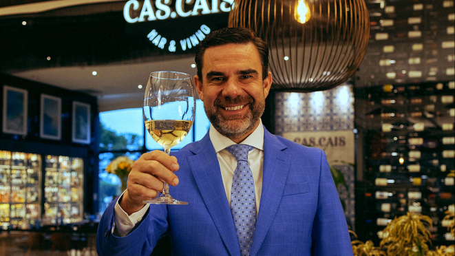 Ronaldo Bohnenstengel, o sommelier do Cas.Cais - Mar e Vinhos, tem propostas interessantes para harmonização com bacalhau.