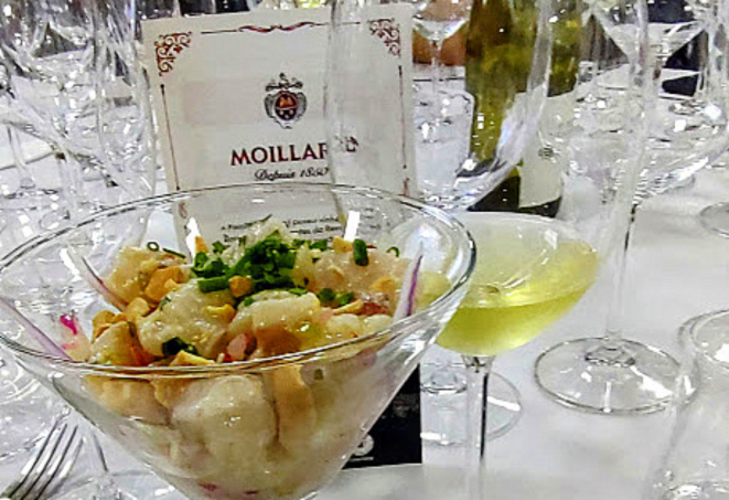 O ceviche e o Chablis, combinação saborosa e refrescante. 