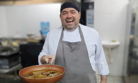 Chef estrelado Bom Gourmet volta a comandar restaurante em Curitiba