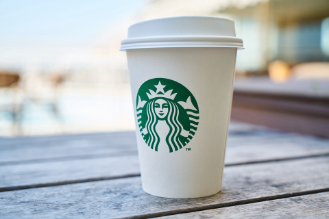 Justiça nega pedido de recuperação judicial da Starbucks e pede perícia