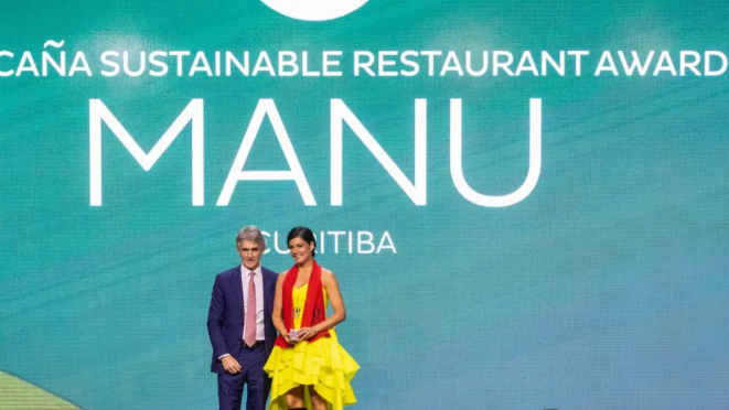 Manu Buffara foi premiada pelo trabalho que realiza no restaurante Manu: sustentabilidade. 