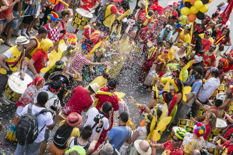 Carnaval deve aquecer mercado da alimentação, aponta economista