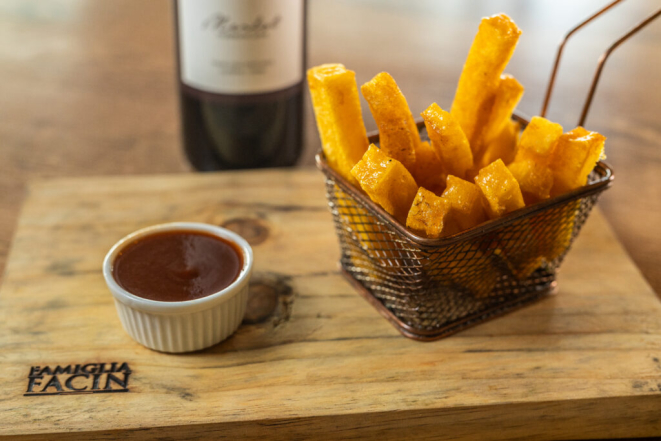 Polenta frita, do Famiglia Facin. Foto: Jorge Scherer<br>