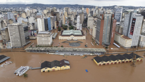 iFood anuncia ações para auxiliar estabelecimentos afetados pelas chuvas no RS