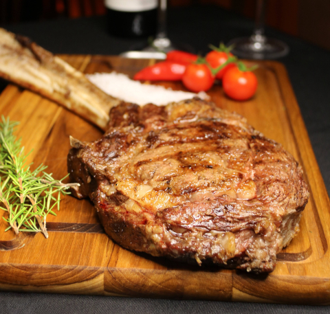 Melhores Churrascarias de Curitiba: saiba onde estão os cortes de carne perfeitos