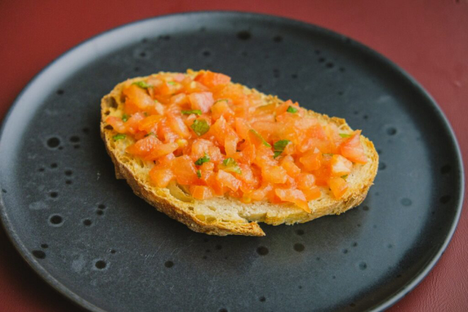 Na Salumeria San Michele, a bruschetta é um dos pratos da entrada