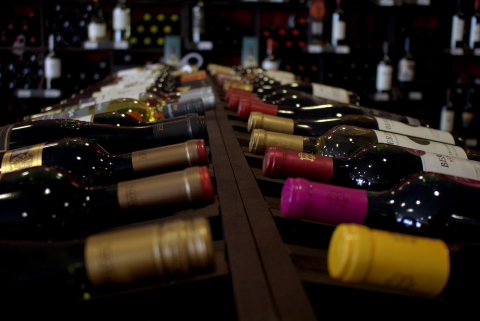 Décima edição da Expovinhos apresenta mais de 500 rótulos no Mercado Municipal de Curitiba