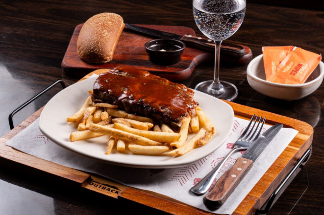 Junior Ribs, do Outback. Foto: Luciano Dias.