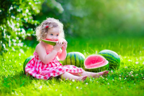 Frutas são aliadas para uma hidratação “gostosa” no verão