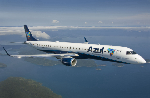 Azul é a primeira aérea do Brasil a permitir pagamento de passagem em lotéricas