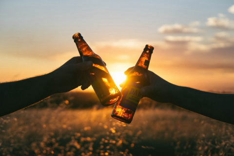 Dicas para montar uma festa perfeita entre amigos