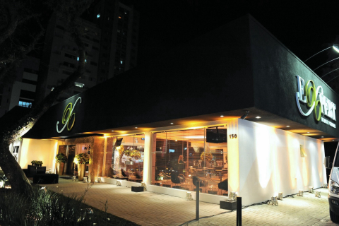 Expert Fashion Day leva clientes para a passarela