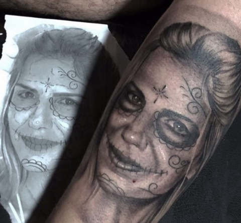 Intérprete de Louro José faz tatuagem em homenagem à esposa, mas ela odeia