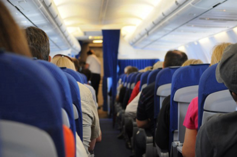 Epilepsia impede que a pessoa viaje de avião?