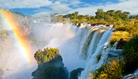 Foz do Iguaçu: no Brasil e especialmente completa