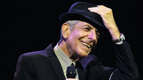 Leonard Cohen, o estilo do canadense que nunca usou calça jeans