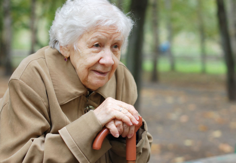 Expectativa de vida chegará a 90 anos para mulheres de alguns países em 2030. Não no Brasil