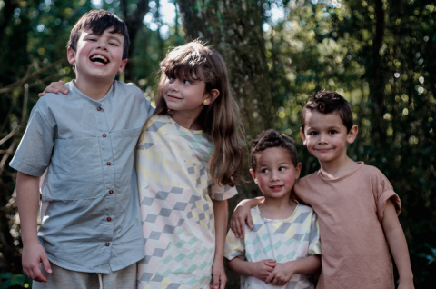 Marcas apostam na moda infantil sem gênero