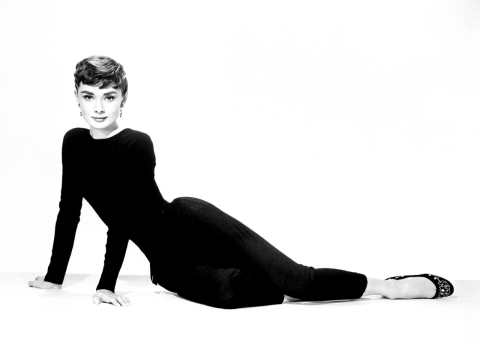 Bonequinha de luxo: roupas e itens pessoais de Audrey Hepburn vão a leilão