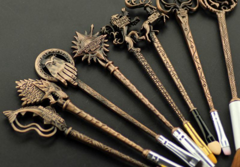 Objeto de desejo: marca lança pincéis de maquiagem inspirados em Game of Thrones