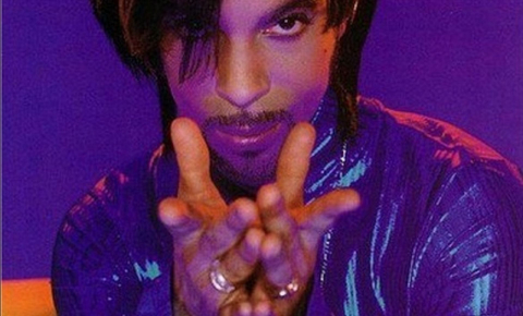 Tom de roxo de Prince é oficializado pela Pantone; veja