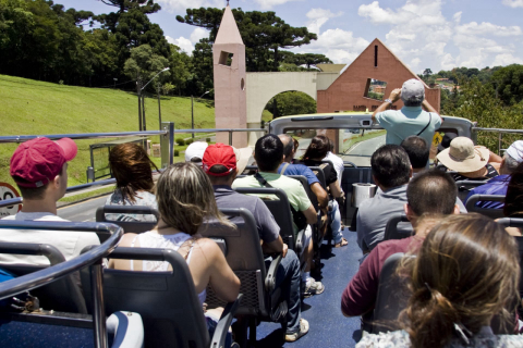 Linha Turismo de Curitiba deixa de ter limite para desembarque