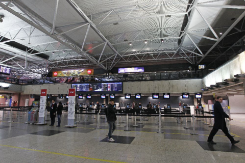 Aeroporto Afonso Pena tem 16 voos cancelados por falta de combustível