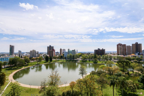 Duas cidades paranaenses estão entre as 10 mais hospitaleiras do país