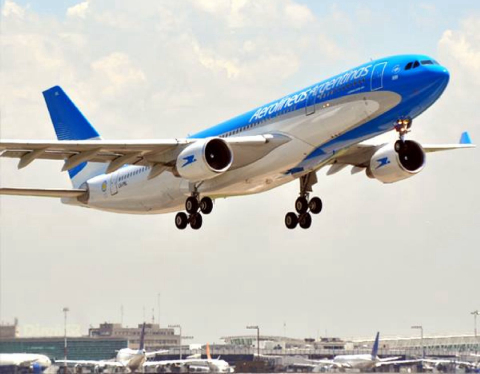 Aerolíneas entram em greve na Argentina e 371 voos são cancelados