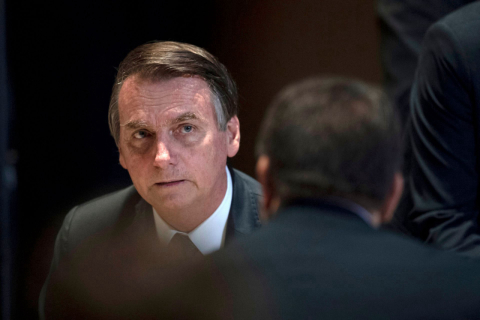 Bolsonaro alarma população para dado sobre câncer: “temos mil amputações de pênis por ano”