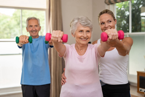 Pouca massa muscular indica risco de morte 63 vezes maior em idosas