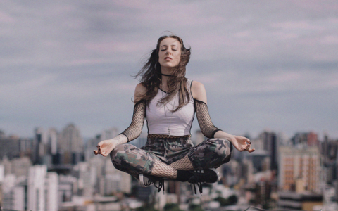 O som de Curitiba: confira três artistas para ficar de olho