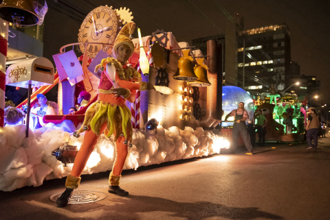 Desfile Mágico de Natal vai passar por mais de 40 bairros; Confira