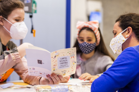 Pequenos escritores: Projeto Carta, Cartão, Afeto convida à escrita afetiva
