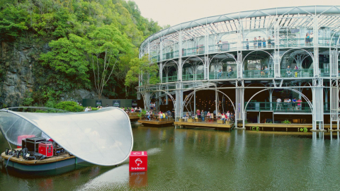Espetáculo ao ar livre traz apresentações circenses para Ópera de Arame