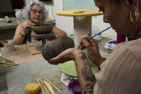 Oficinas gratuitas de arte da Academia Alfredo Andersen têm inscrições a partir de segunda-feira (26)