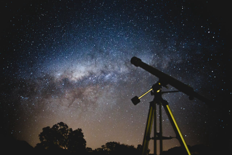 Universidade de Curitiba oferece oficinas gratuitas de astronomia