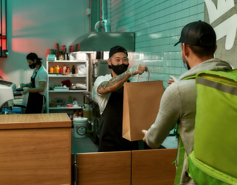 Pratos de chefs premiados da alta cozinha brasileira foram parar na caixinha