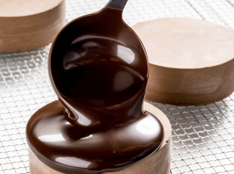 Chef conta como foi criar um chocolate 100% cacau com a polpa da fruta