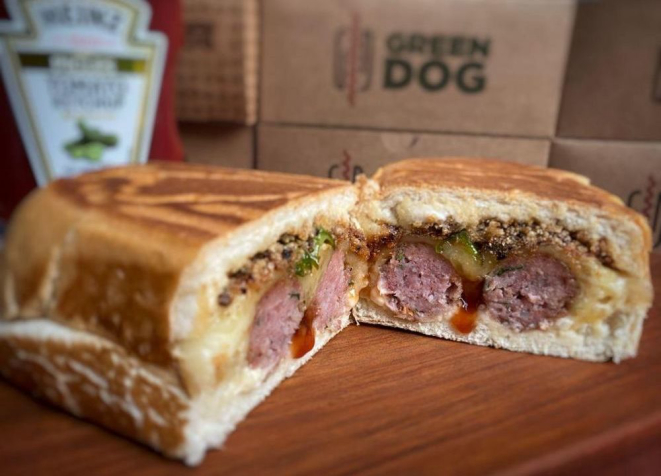 Cachorro-quente Narapa, criação paranaense do Green Dog.