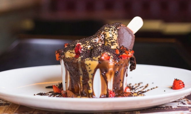 Entre as várias versões do Grand Gateau está a que homenageia a atriz Deborah Secco.