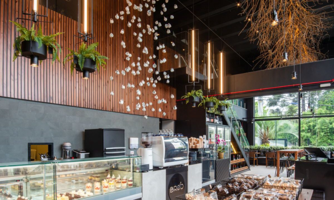 A Brod Bakery é um misto de cafeteria e empório, com opções para levar ou para comer no local desde o café da manhã até o jantar.