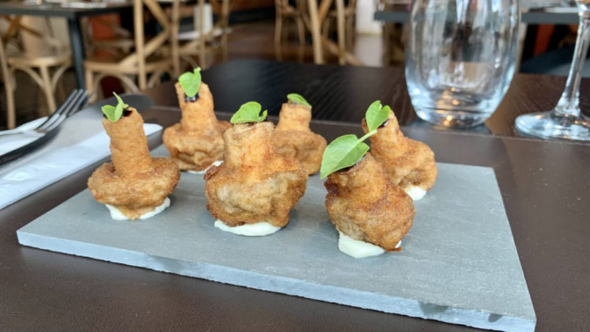 Entrada de cogumelos Paris empanados, novidade da Cantina e um dos pratos do menu servido no Festival Bom Gourmet.