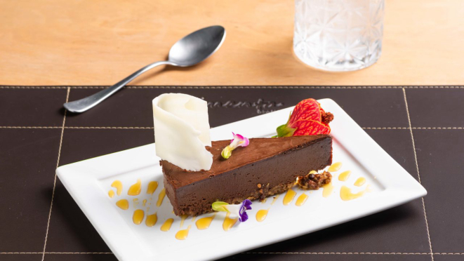 Torta Mousse de Chocolate 70%, da Pimenta Brasserie.