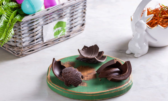 Foram avaliadas três amostras na categoria meio amargo/amargo e eleito um campeão.