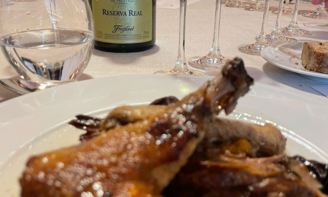 Pato de Penedès a la Catalunã harmonizado com Reserva Real. Foto: Gisele Rech